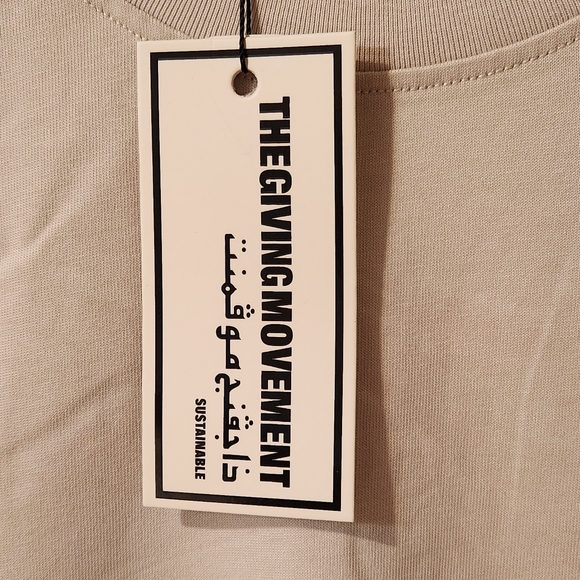 The Giving Movement unique Men luxury tshirt new with tags, made in UAE. - Picture 9 of 9